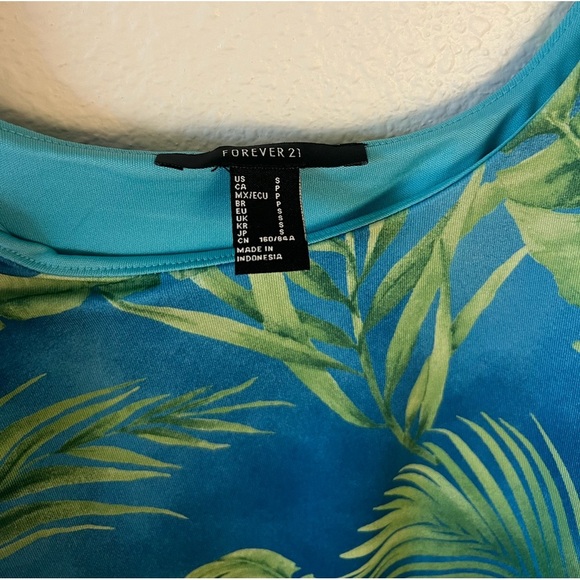 Women’s dress forever 21 - Picture 2 of 3